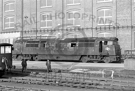 Rail Photoprints Class 52 1015 Swindon 260277 Rpc070