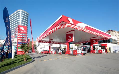 Petrol Ofisinden bir günde 4 istasyon açılışı