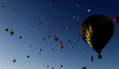 Warna Warni Festival Balon Udara Internasional Di Meksiko Foto