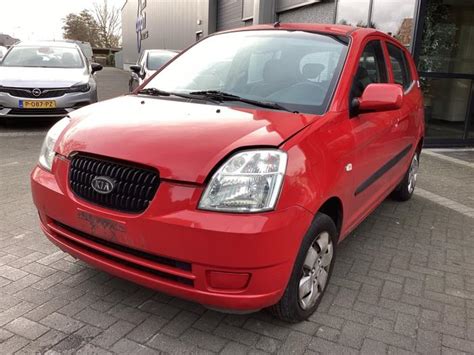 Kia Picanto 1 0 12V Épave 2004 Rouge Gebr Opdam B V