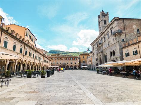 Ascoli Piceno cosa vedere nella città bianca itinerario in un giorno