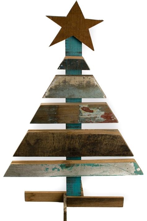 35 Wooden Christmas Tree Decorations You Can't Miss - Decoration Love