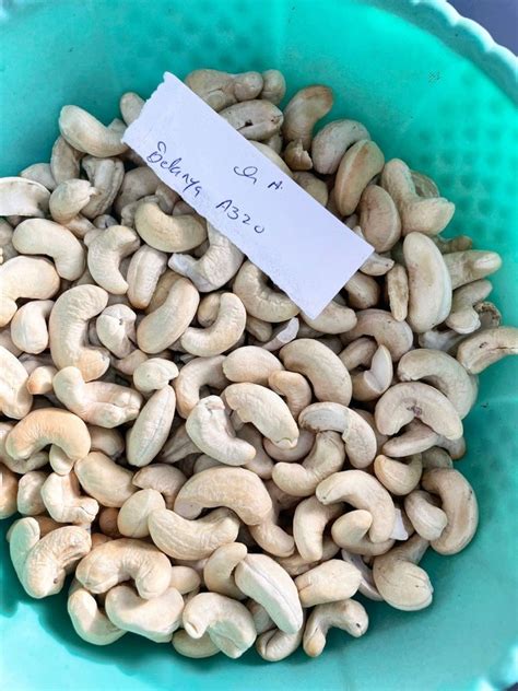 Grade W By A Cashew Nuts Packaging Size Kg At Rs Pack