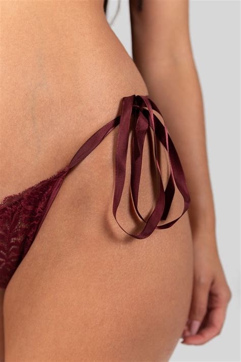 Conjunto Lingerie Gabi Vinho Ref P B Kaisan