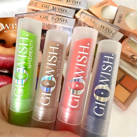 Huda Beauty Glowish Super Jelly Lip Balm Try It