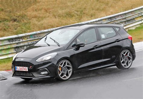 Ford Ensaya Un Misterioso Fiesta St En Nürburgring ¿qué Traen Entre Manos