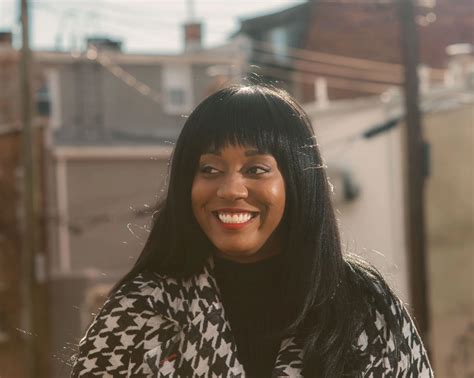 Solving America’s Solar Inequality Starts In the Neighborhood - Bloomberg