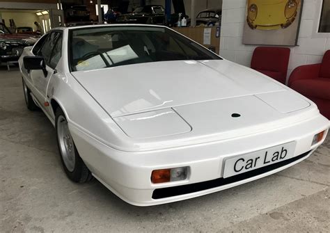 Lotus Esprit Restoration. - Classic Car Lab