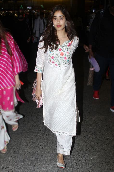 Janhvi Kapoor’s White Kurtas To Inspire Your Holi Outfit Vogue India