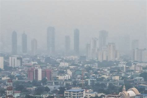 In Metro Manila Its Smog Not Vog From Taal Volcano