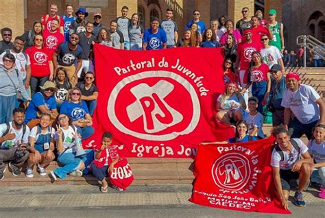 Jovens Da Arquidiocese De Mariana Participam Da Romaria Jubilar Dos 50