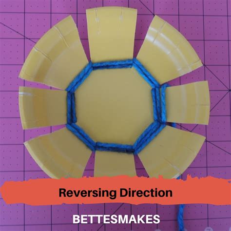 Paper Plate Weaving - Bettes Makes