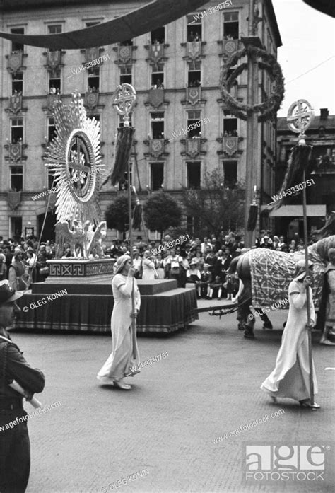 Festival Lubeck Germany Third Reich Stock Photo Picture And Rights