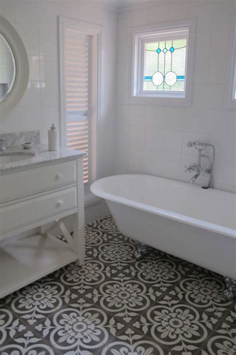 37 black and white mosaic bathroom floor tile ideas and pictures 2022