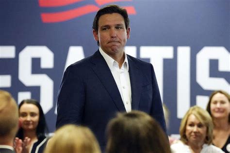 Ron Desantis Suspends His 2024 Presidential Campaign Endorses Donald Trump