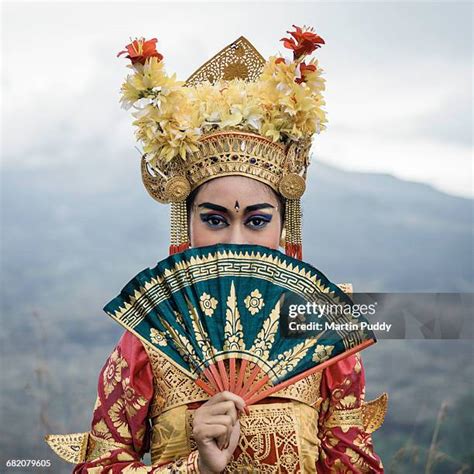 1,650 Bali Traditional Dance Stock Photos, High-Res Pictures, and Images - Getty Images