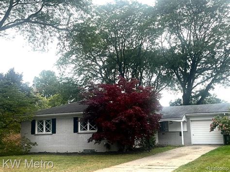 19929 Weyher St, Livonia, MI 48152 | Zillow