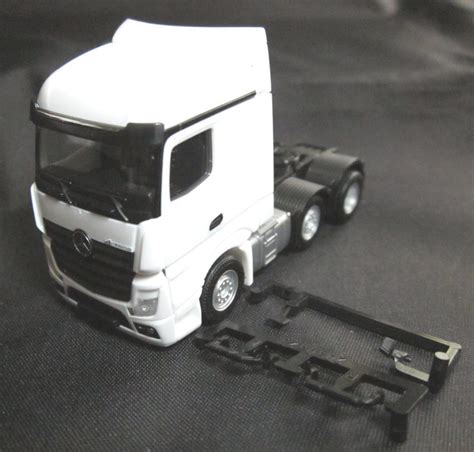 Ausgepackt MB Actros Streamspace Szm Von Herpa Scale Model Team