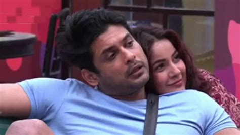 Bigg Boss 13 Netizens Go Gaga Over Siddharth Shukla And Shehnaz Gill S