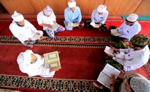 Ini Hukum Bacaan Taawudz Dan Basmallah Sebelum Tadarus Alquran