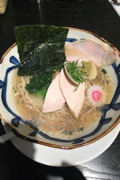 『蛤醤油らぁ麺』貝と煮干し、時々濃厚のレビュー ラーメンデータベース