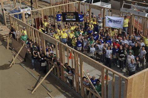 More than 800 Volunteers will Help Habitat for Humanity of Greater Los ...