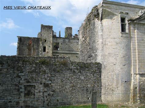 MES VIEUX CHATEAUX Le château de Gramont à Bidache