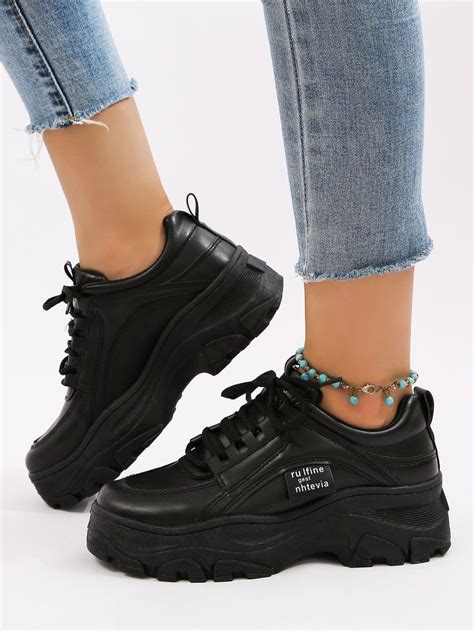 Black Sporty Collar Letter Embellished Women Shoes Chunky Sneakers All