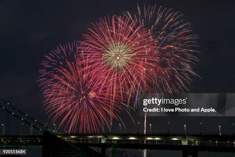 18 Tokyo Bay Fireworks Festival 2012 Stock Photos, High-Res Pictures ...