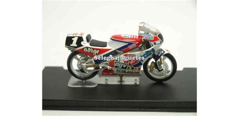 Miniatura Honda RS125 Loris Capirossi 1991 1 24