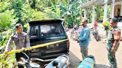 Mobil Milik Warga Probolinggo Dibakar Orang Tak Dikenal Terdengar