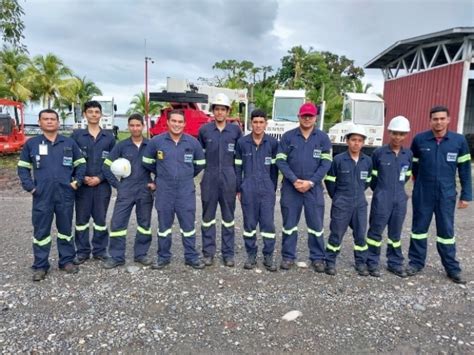 Becarios del programa piloto de bachiller técnico de Petroterminal de