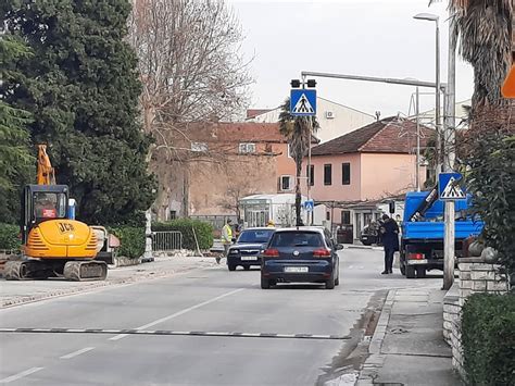 RADOVI NA VODOOPSKRBNOJ MREŽI Zvonimirova ulica večeras bez vode