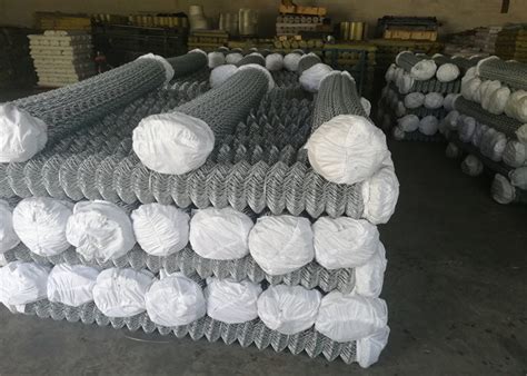 High Strength Galvanized Steel Chain Link Fence 6ft Height 18m Length Roll