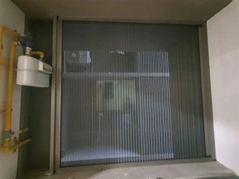 Mm Aluminium Window Mosquito Net At Rs Square Feet Aluminium