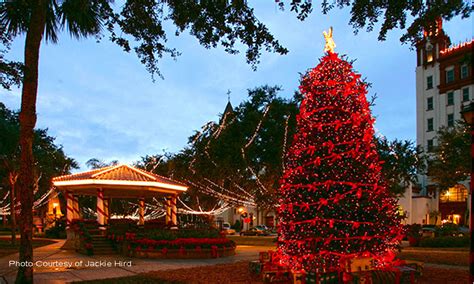 Old Town Trolley Famous Nights Of Lights Tour 2019 20 Visit St