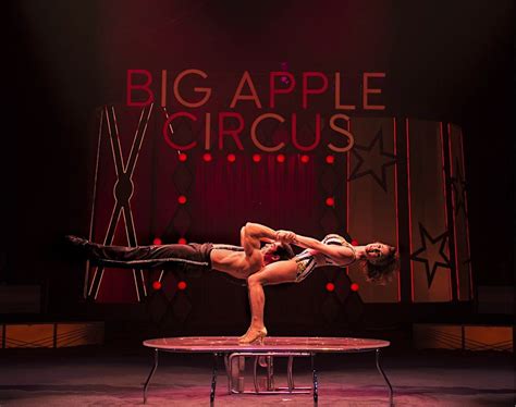 Nude Circus Acts