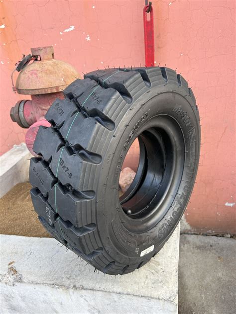 Finding The Right Forklift Tyre Sizes