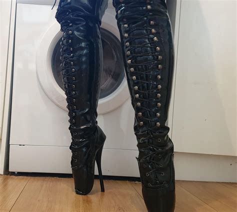 My Very Shinny Thigh High Ballet Boots Scrolller