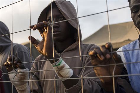 African Migrants Scale Barbed Wire To Reach Europe NBC News