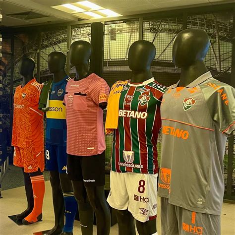 Conmebol mostra os uniformes que serão utilizados na final da