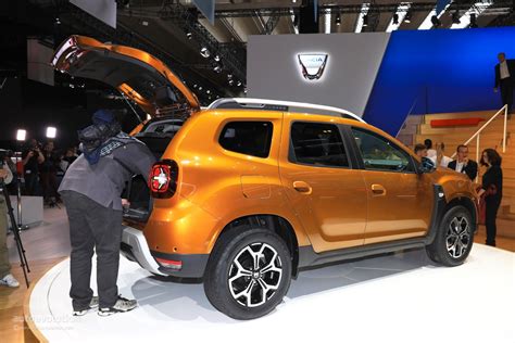 2018 Dacia Duster Review Reveals Flaws Are Still Plentiful - autoevolution