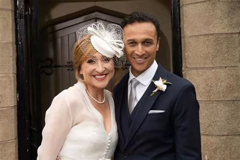 Itv Emmerdale S Laurel Star Charlotte Bellamy S Secret Wedding To