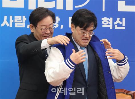 포토 더불어민주당 공영운 전 현대차 사장 영입