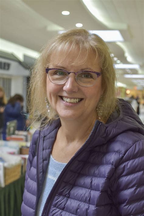 Diana Blake's Instagram, Twitter & Facebook on IDCrawl