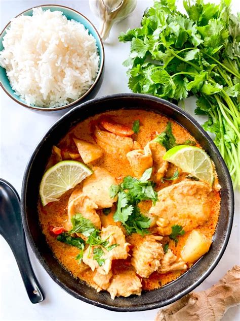 Easy Massaman Chicken Curry Recipe At Gilbert Kasper Blog