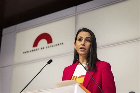 Arrimadas y Abascal irán a la manifestación en defensa del castellano y