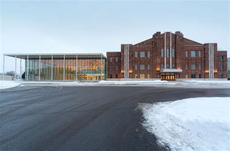FABG architects, Steve Montpetit · Verdun auditorium · Divisare