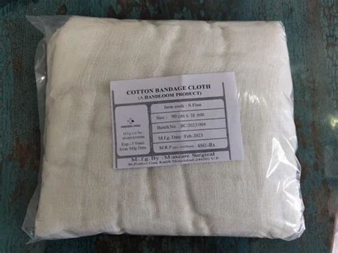 White Absorbent Cotton Gauze For Hospital Bandage Size Cm X M At