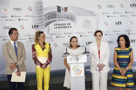 Conferencia conjunta de las senadoras Josefina Vázquez Mota y Lilly